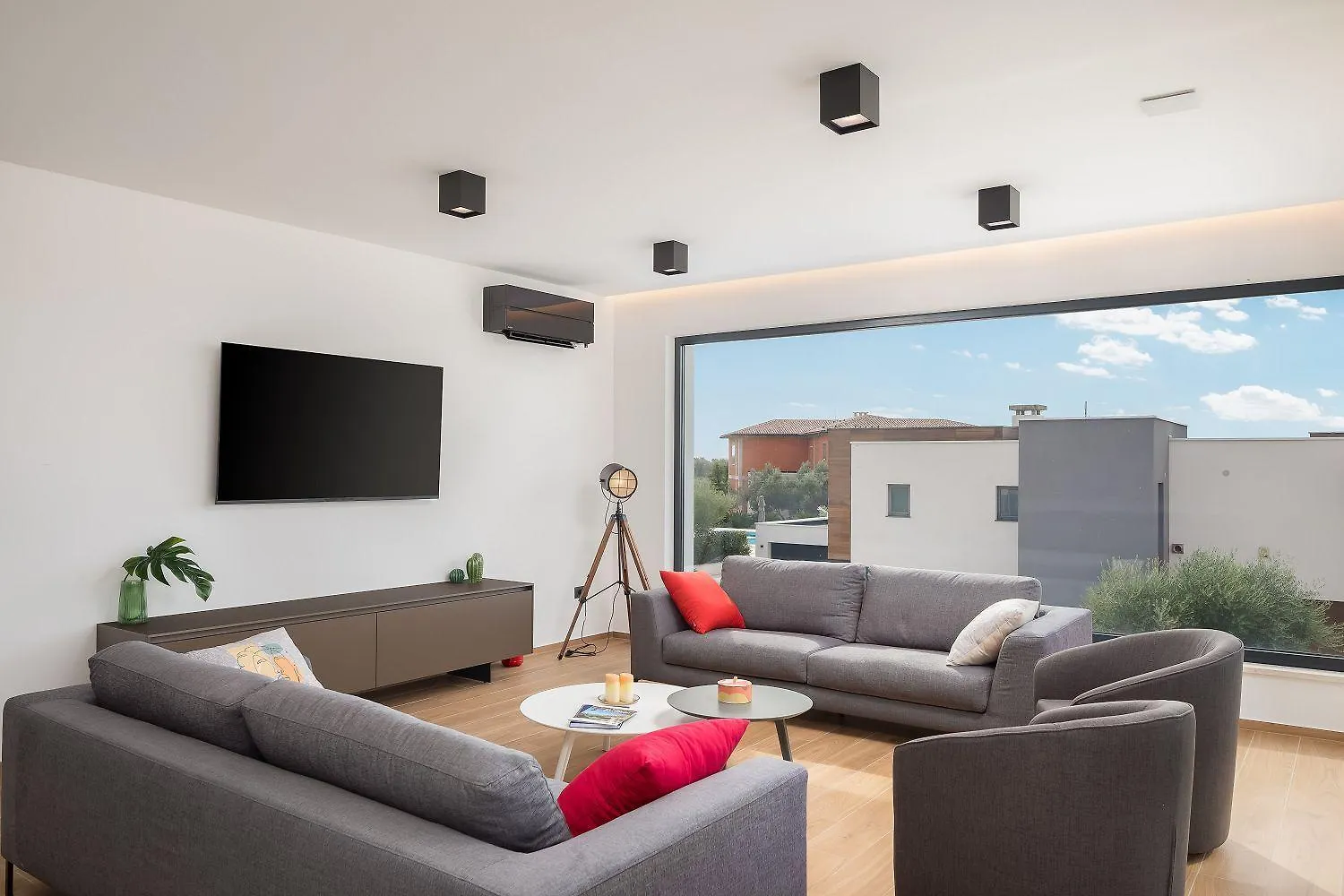 Holiday home Luxusvilla Mit Privatpool, Jacuzzi, Sauna, Meerblick Vodnjan